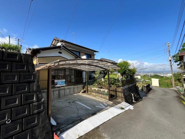 Quiet Residential Home Near Iwamoto Mountain Park - Photo 1