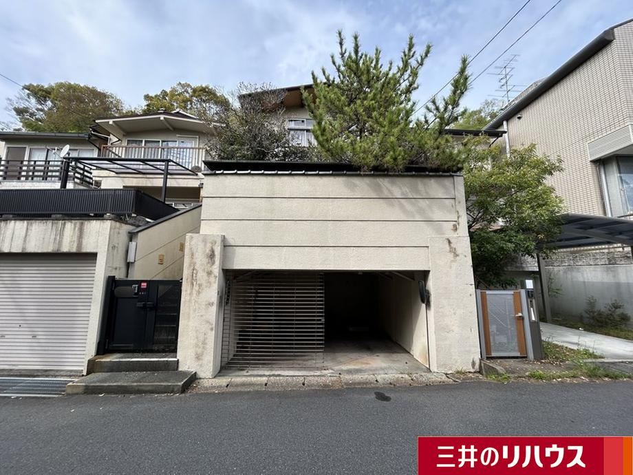 Spacious 4K Home in Kitashirakawa - Photo 1