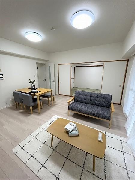 3LDK apartment in Higashinada Ward, Kobe, Hyogo - Photo 1