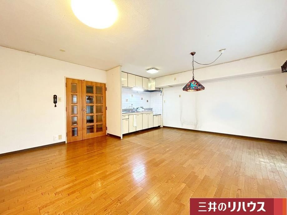 3LDK apartment in Mino, Osaka - Photo 1