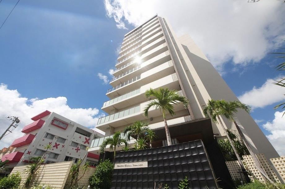 3LDK apartment in Ginowan, Okinawa - Photo 1