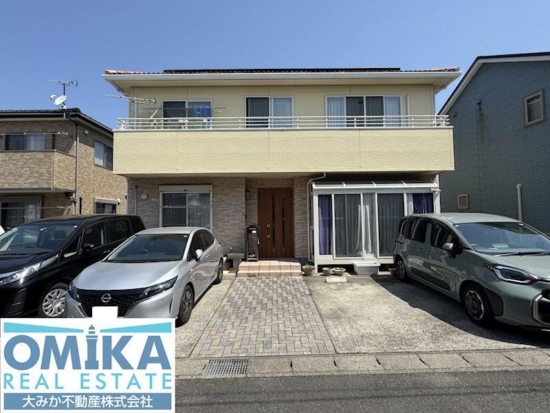 Family-Friendly 4LDK House in Mizuki-cho - Photo 1