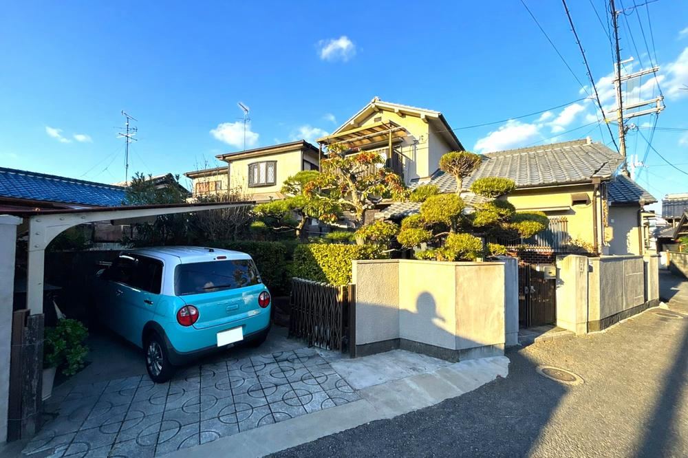 Spacious 5LDK House in Hoshida, Katano - Photo 1