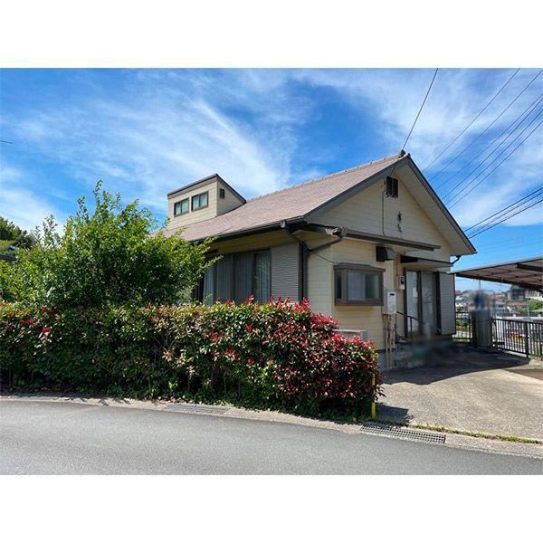 Spacious 3DK House in Yokosuka - Photo 1