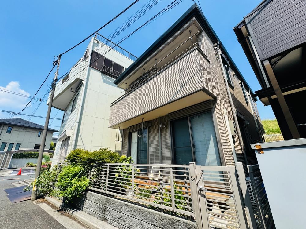 Seismic-Resistant 4LDKK House in Ukima - Photo 1
