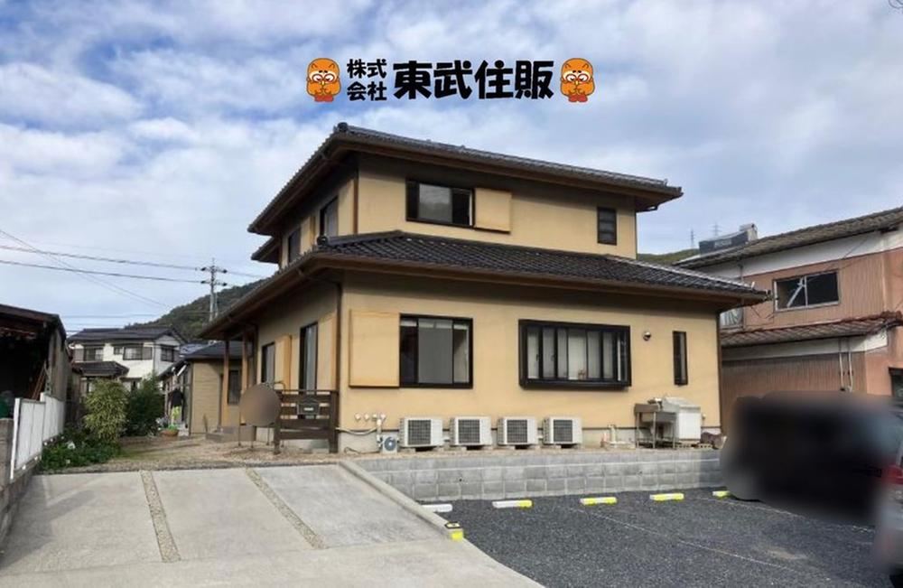 Spacious 6LDK Home with Ample Parking in Shunan - Photo 1
