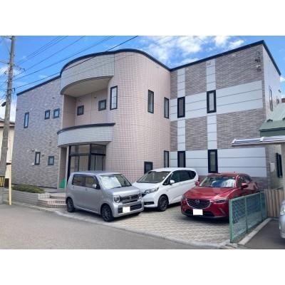 Spacious 7LDK House in Hitomi, Hakodate - Photo 1