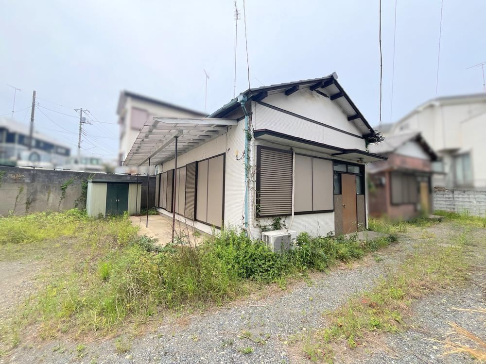 302 m² land in Hamura, Tokyo - Photo 1
