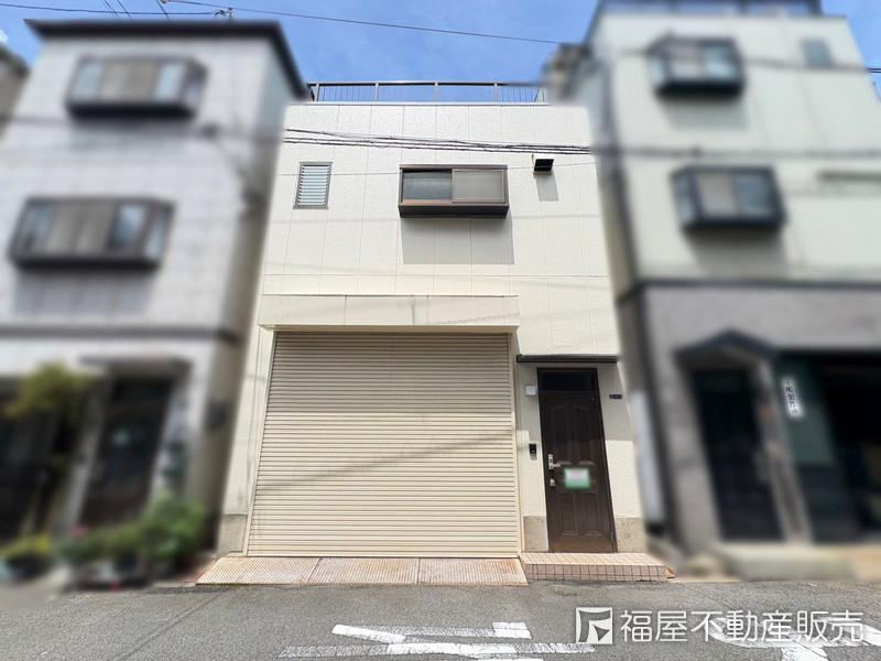 Modern 2LDK House with Rooftop in Nishi Ward, Osaka - Photo 1
