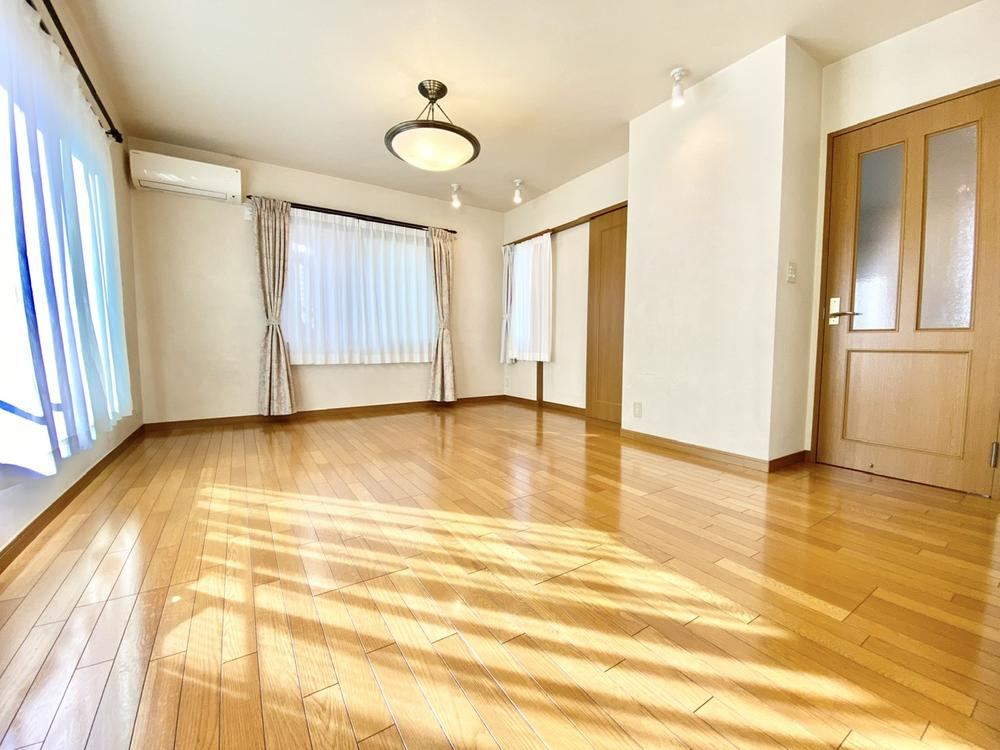 Quiet 2LDK+S House in Katakuracho - Photo 1