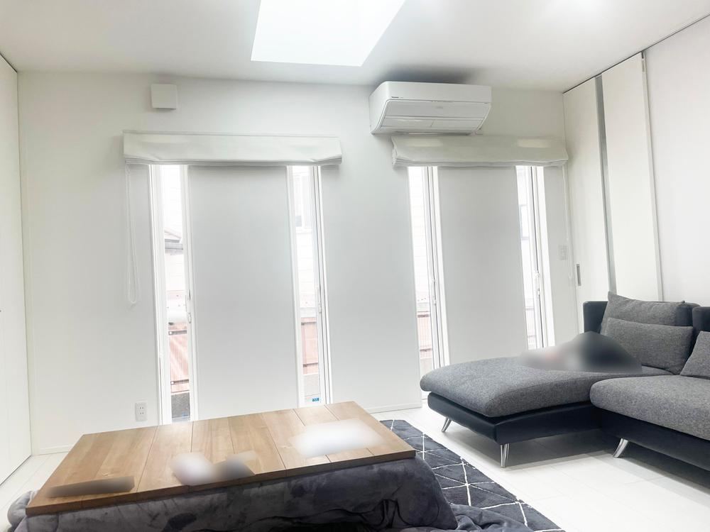 All-Electric ZEH Home with Solar Power - Photo 1