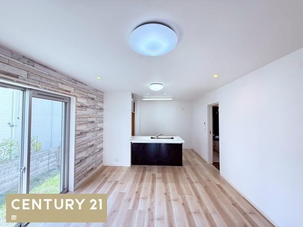 Modern 4LDK House in Okada, Kainan - Photo 1