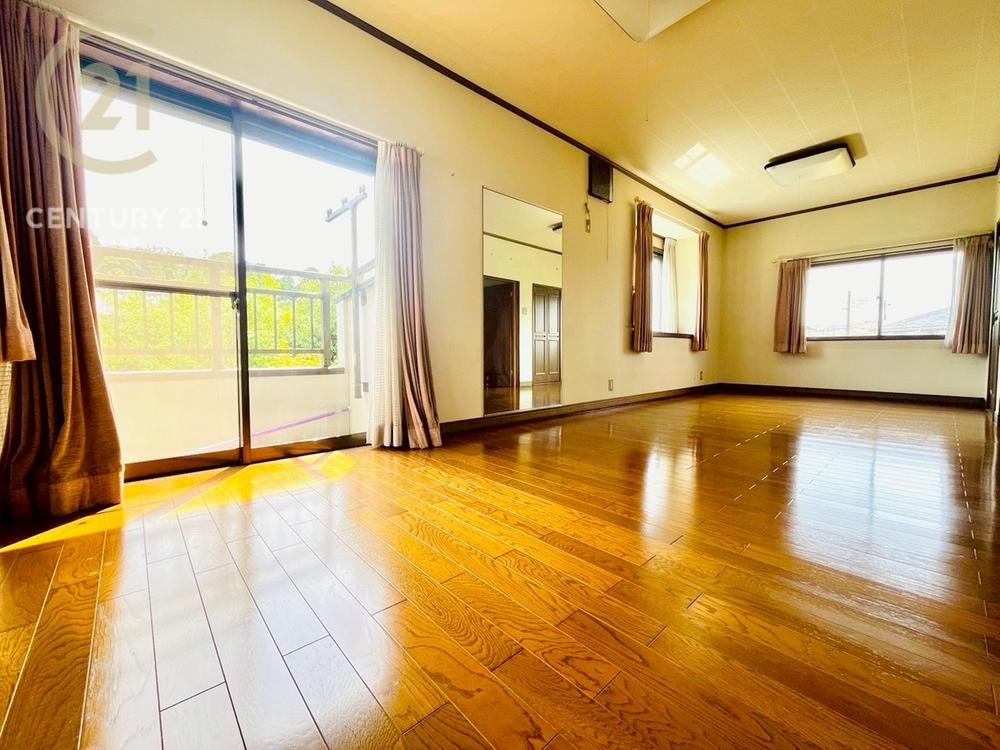 Spacious 5DK House in Oamishirasato - Photo 1