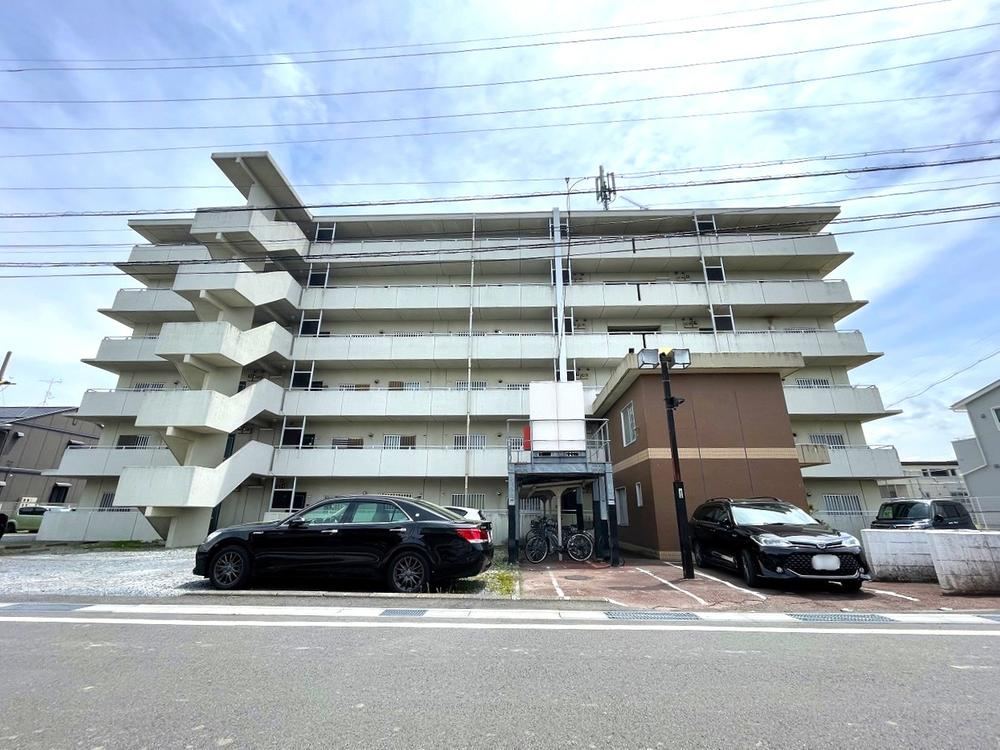 4DK apartment in Saku, Nagano - Photo 1