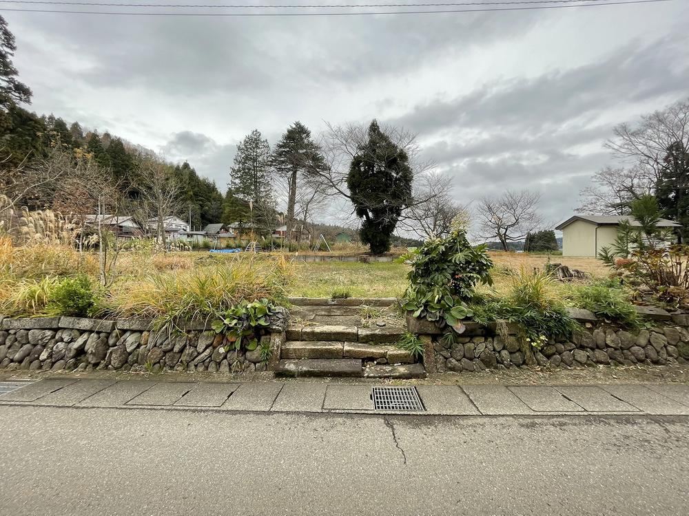 Vacant Land Ready for Immediate Handover - Photo 1