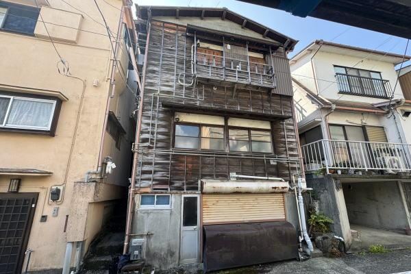 Retro 6K Detached House in Sakuramachi - Photo 1