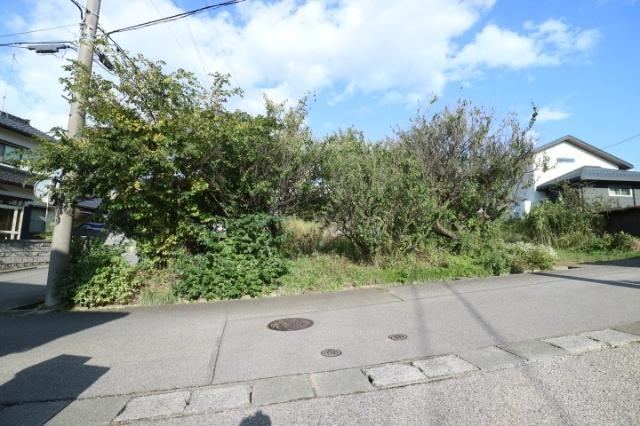 5173 m² land in Hakui, Ishikawa - Photo 1