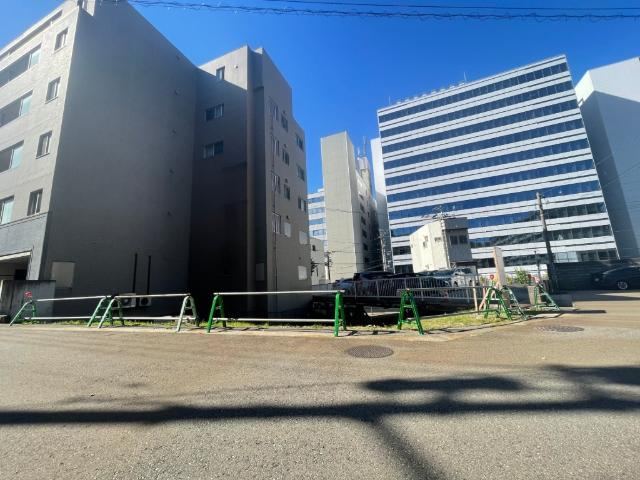116 m² land in Kanazawa, Ishikawa - Photo 1