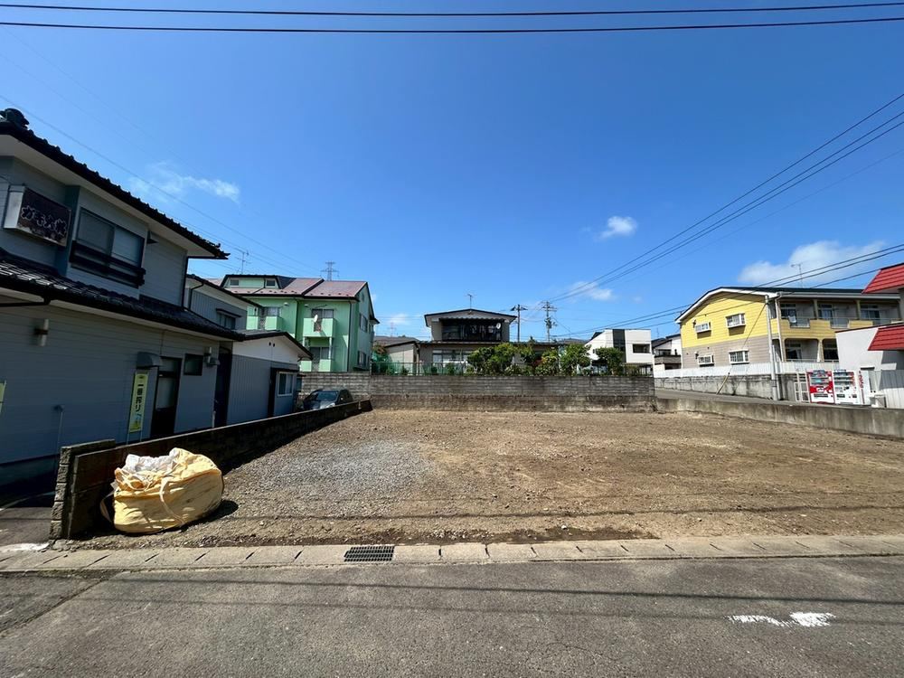 Vacant Land in Arasaka - Photo 1