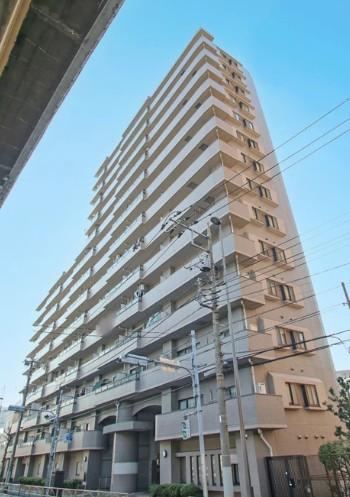 Bright 2LDK Apartment with Pet-Friendly Policy in Adachi - Photo 1