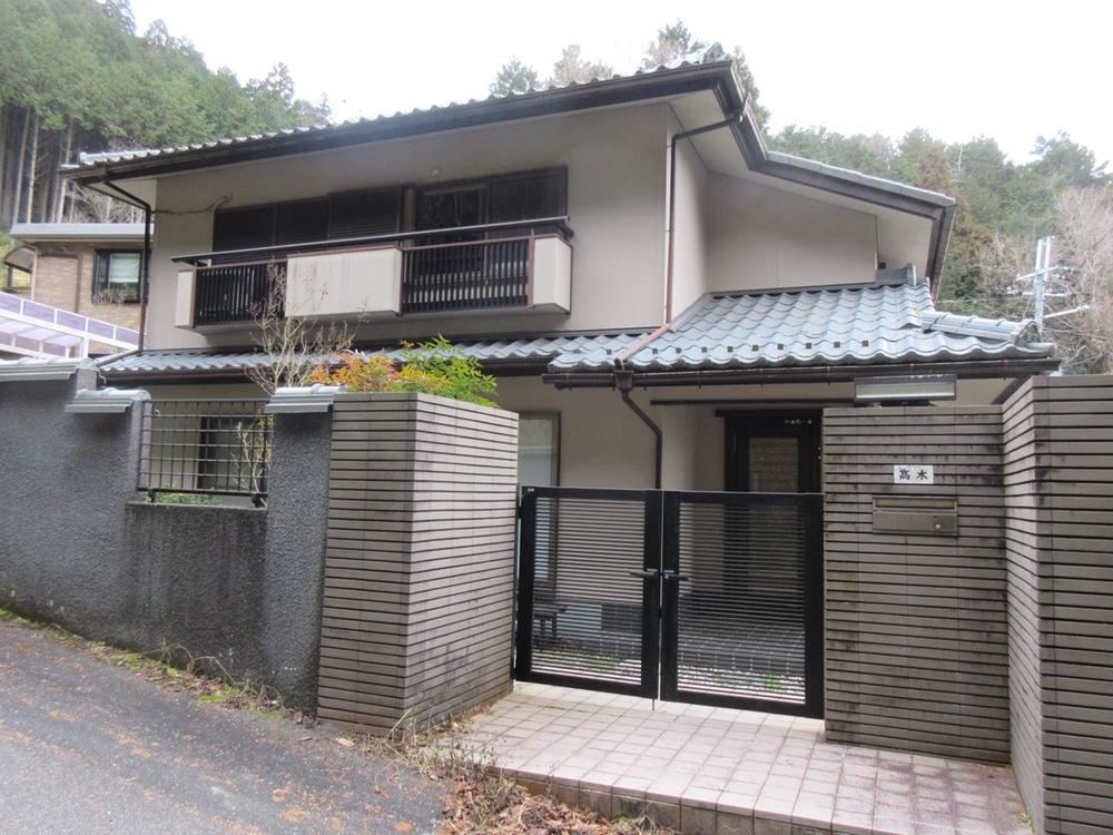 5LDK House with Corner Lot in Mikumo - Photo 1