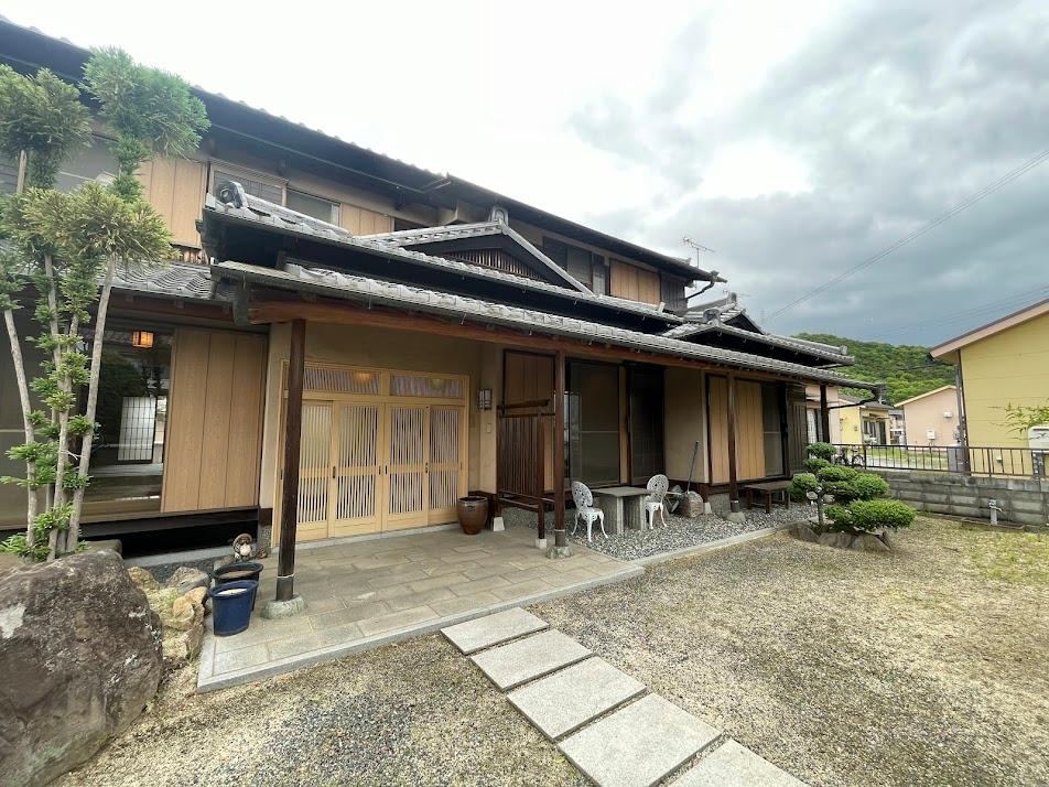 8LDK Family Home with Garden in Katsuhara - Photo 1