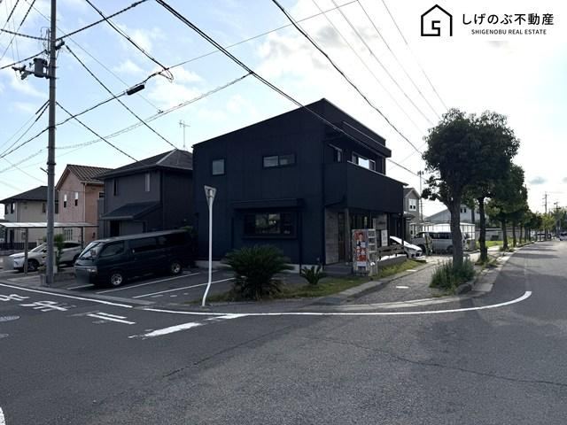 Modern 2LDK House in Hino Town - Photo 1