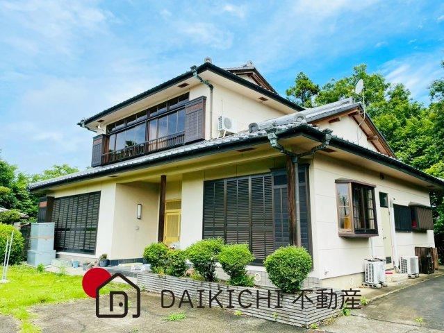 Spacious 6DK House with Large Garden in Saijo - Photo 1