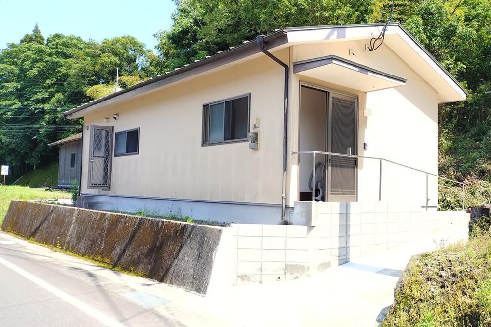 Modern 1LDK House Near Beaches - Photo 1
