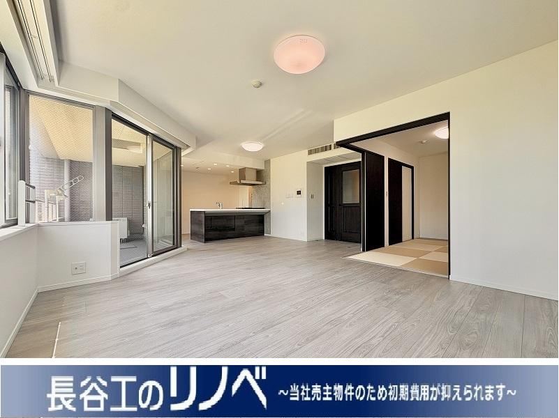 Spacious 3LDK Apartment in Yuigahama, Kamakura - Photo 1