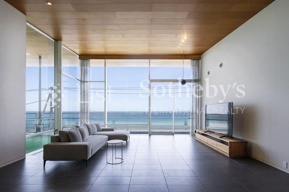 Oceanfront Property with Large Terrace in Akiya - Photo 1