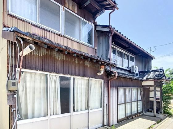 Spacious Traditional Kominka in Komatsu - Photo 1