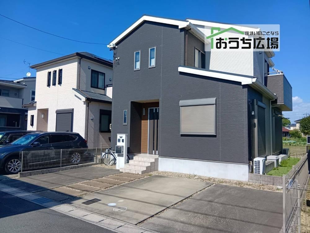 Comfortable Home with Great Amenities in Ama City - Photo 1