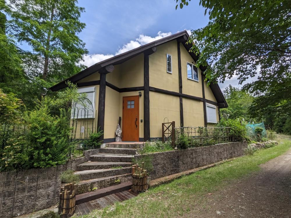 Charming 1LDK+S Detached House in Nantan - Photo 1