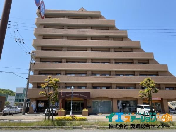 3LDK apartment in Imabari, Ehime - Photo 1