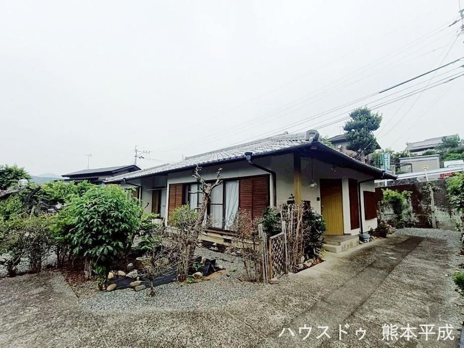 Spacious 3LDK+S House with Garden in Ikeda - Photo 1