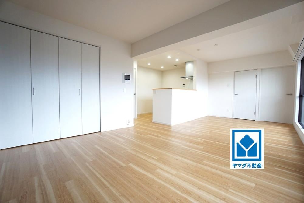 3LDK+S apartment in Kasuga, Fukuoka - Photo 1