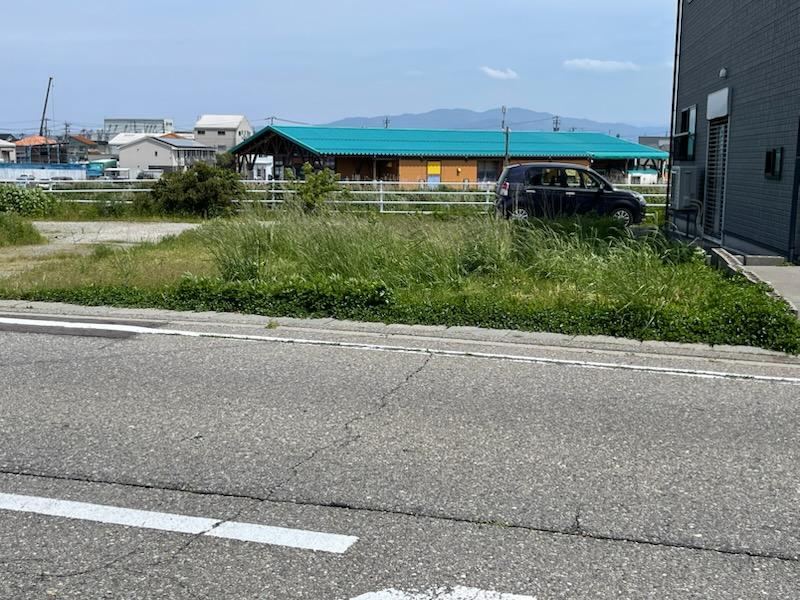 128 m² land in Kanazawa, Ishikawa - Photo 1