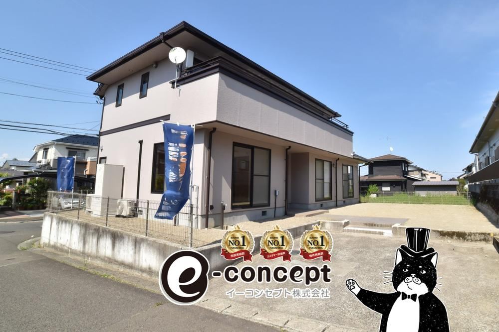 4LDK House on NW Corner Lot with Solar Panels in Izumi Ward, Sendai - Photo 1