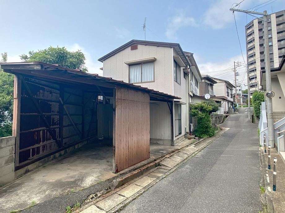 Spacious 7DK House in Takehisa-cho - Photo 1