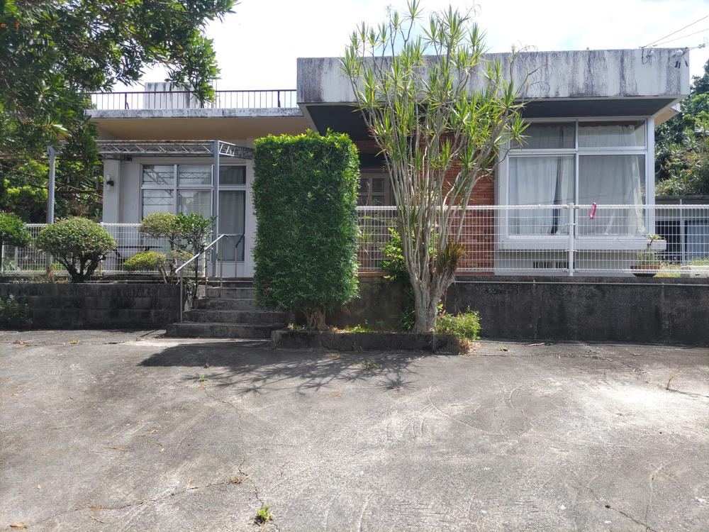 Spacious 4LDK House in Minami City - Photo 1