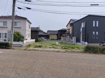plot of land in Hakui