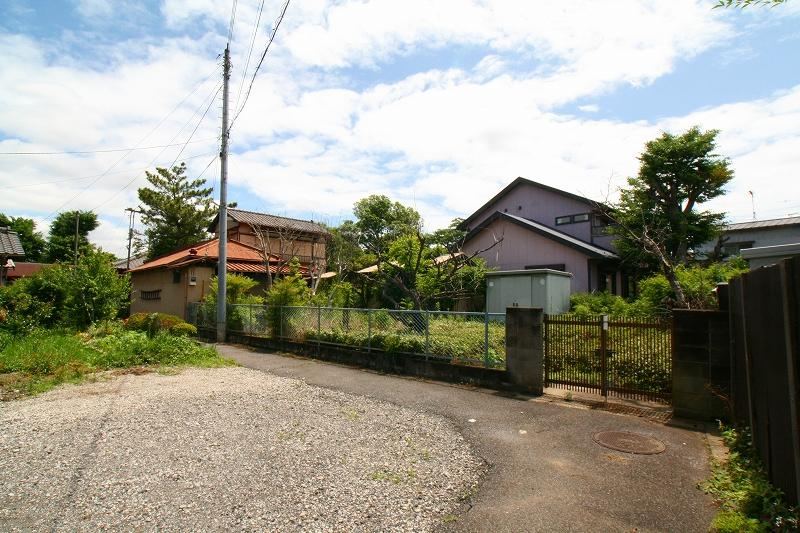 291 m² land in Ichihara, Chiba - Photo 1