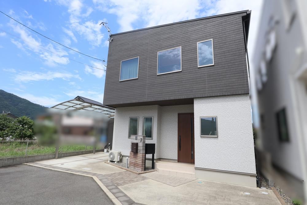 4LDK+S house in Asakita Ward, Hiroshima - Photo 1