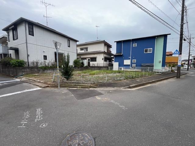 Prime Land Just 8 Minutes from the Station - Photo 1