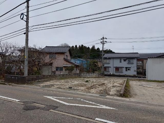 145 m² land in Kanazawa, Ishikawa - Photo 1