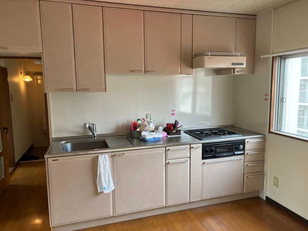 4DK apartment in Asakita Ward, Hiroshima - Photo 1