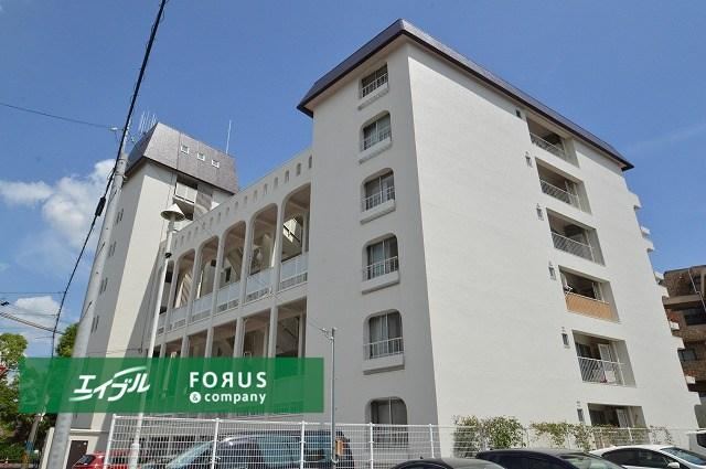 3LDK apartment in Toyonaka, Osaka - Photo 1