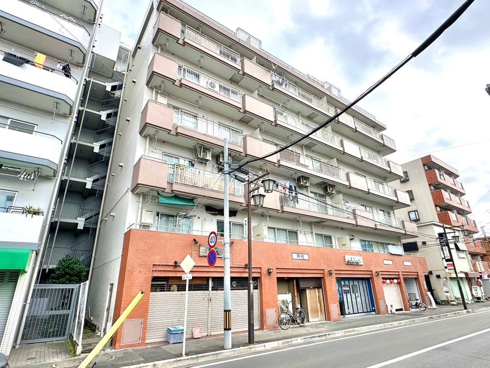 3LDK Apartment with Modern Renovations Near Warabi Station - Photo 1