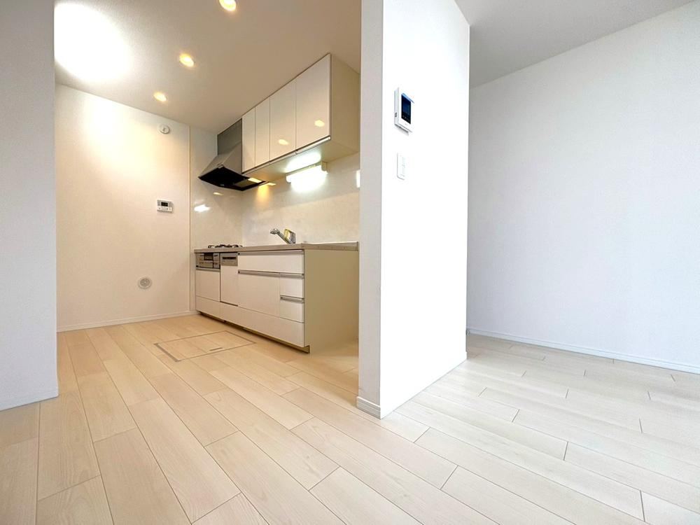 Quiet Living in Historical Warabi City - Photo 1